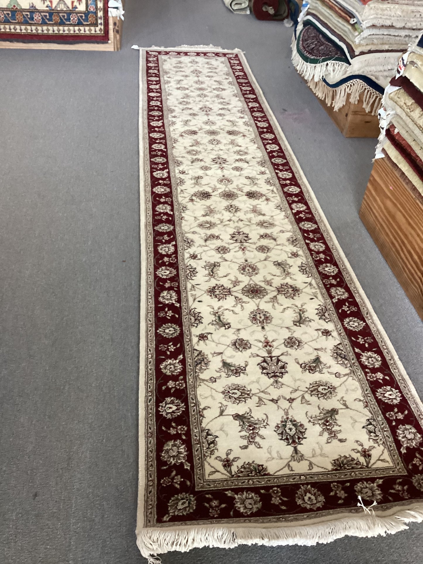 2’6 X 12 White Runner Rug