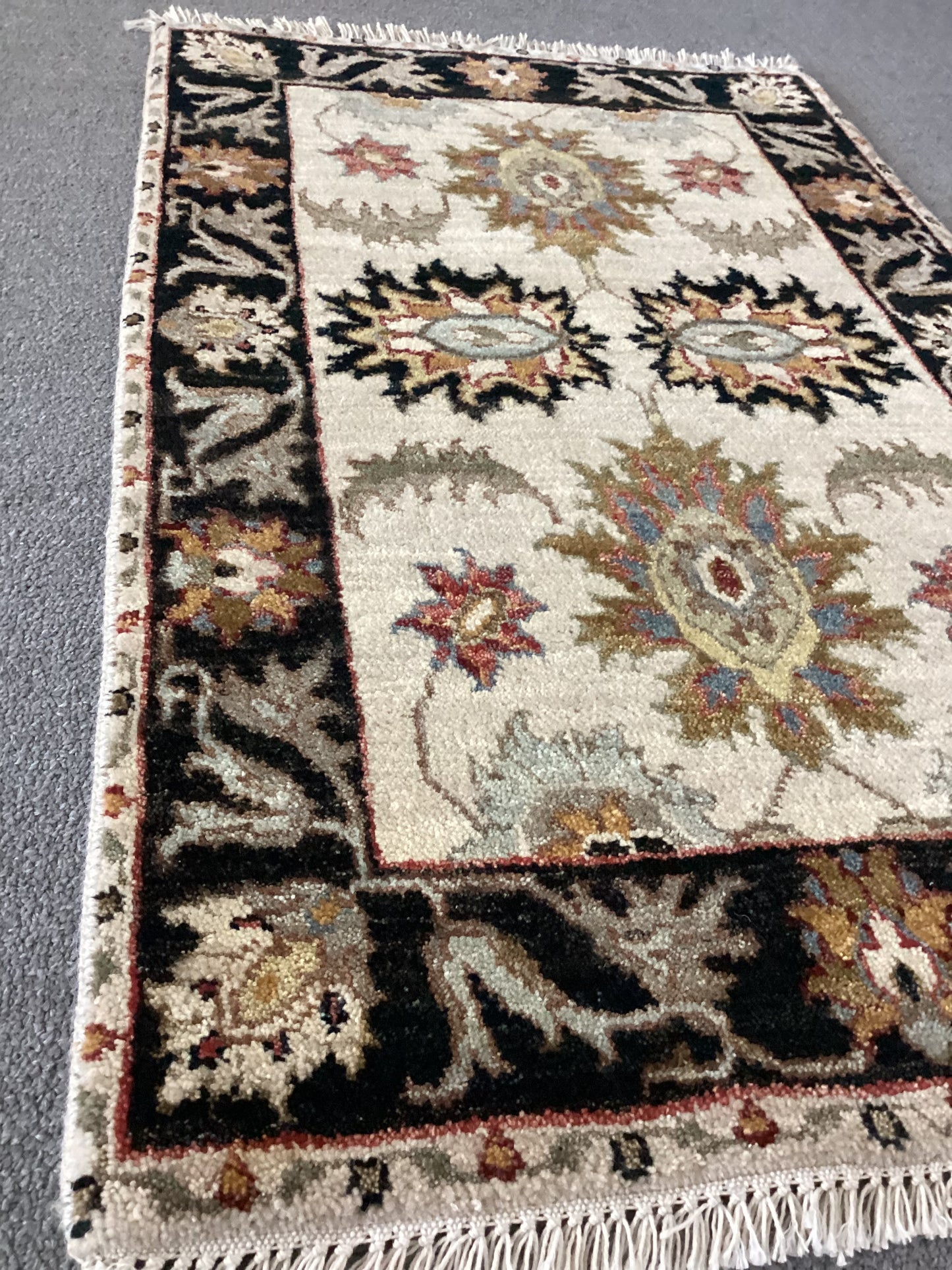 2x3 Beige Sultan Rug