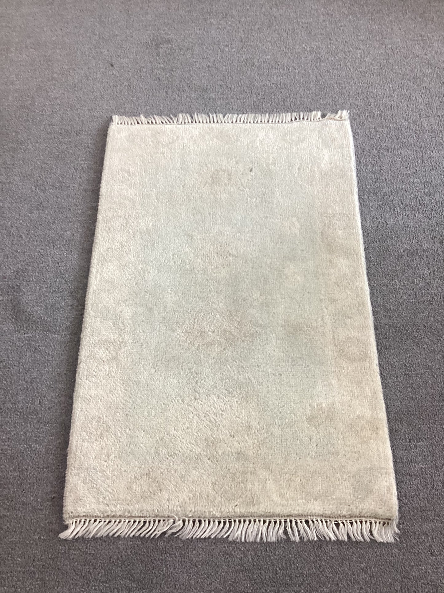 2x3 Beige Indo Oushak Rug