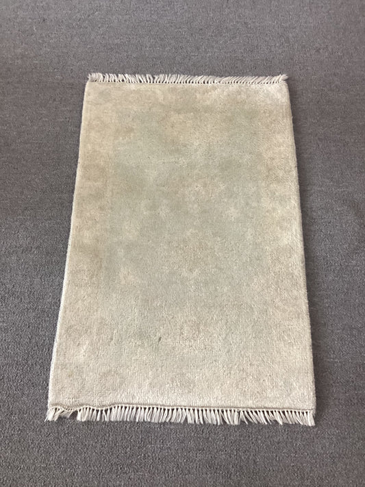 2x3 Beige Indo Oushak Rug