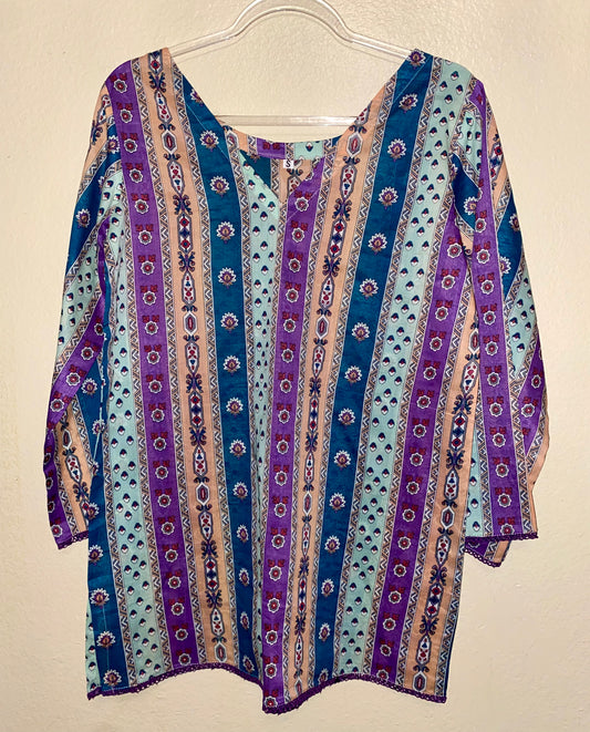 Colorful Geometric Top