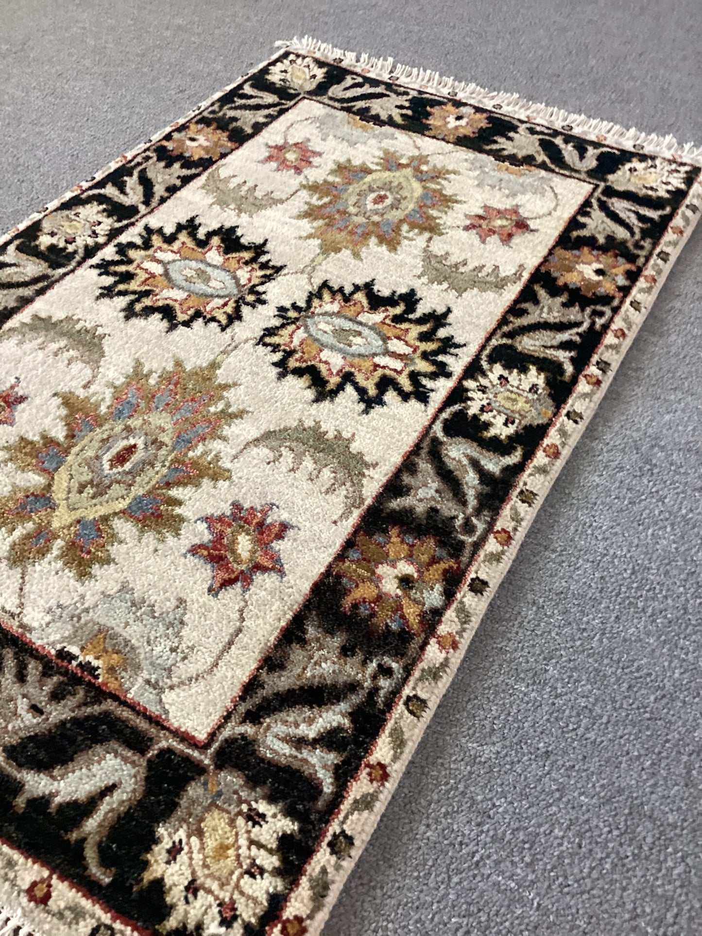 2x3 Beige Sultan Rug