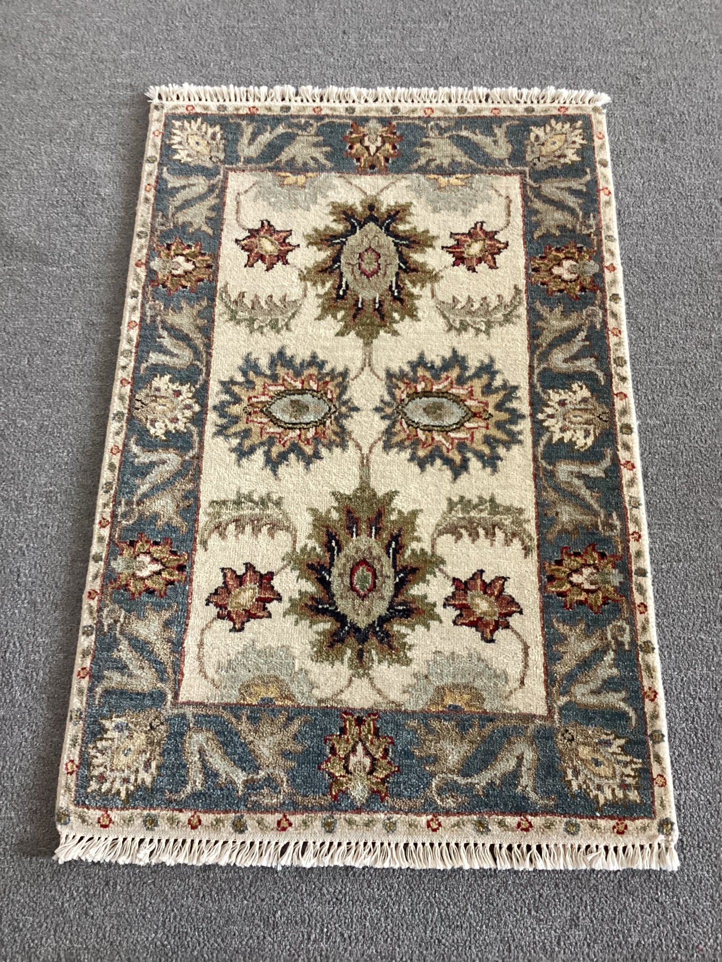 2x3 Light Blue Sultan Rug