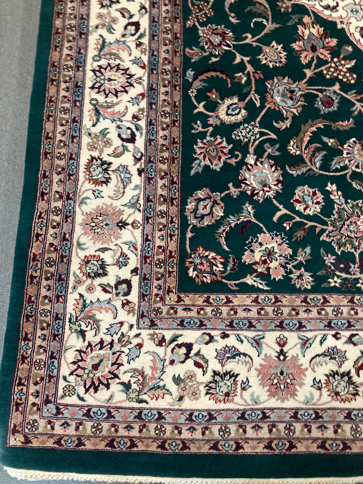 8x10 Green Indo-Persian Isfahan