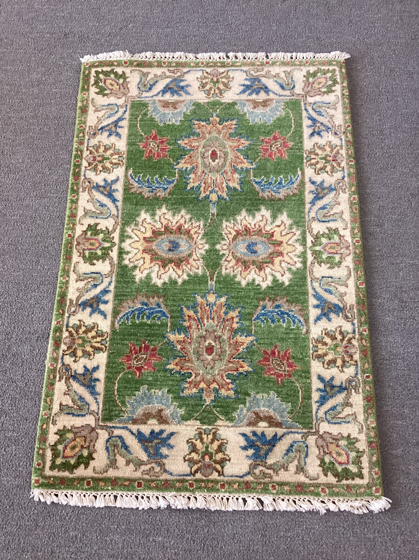 2x3 Green Sultan Rug
