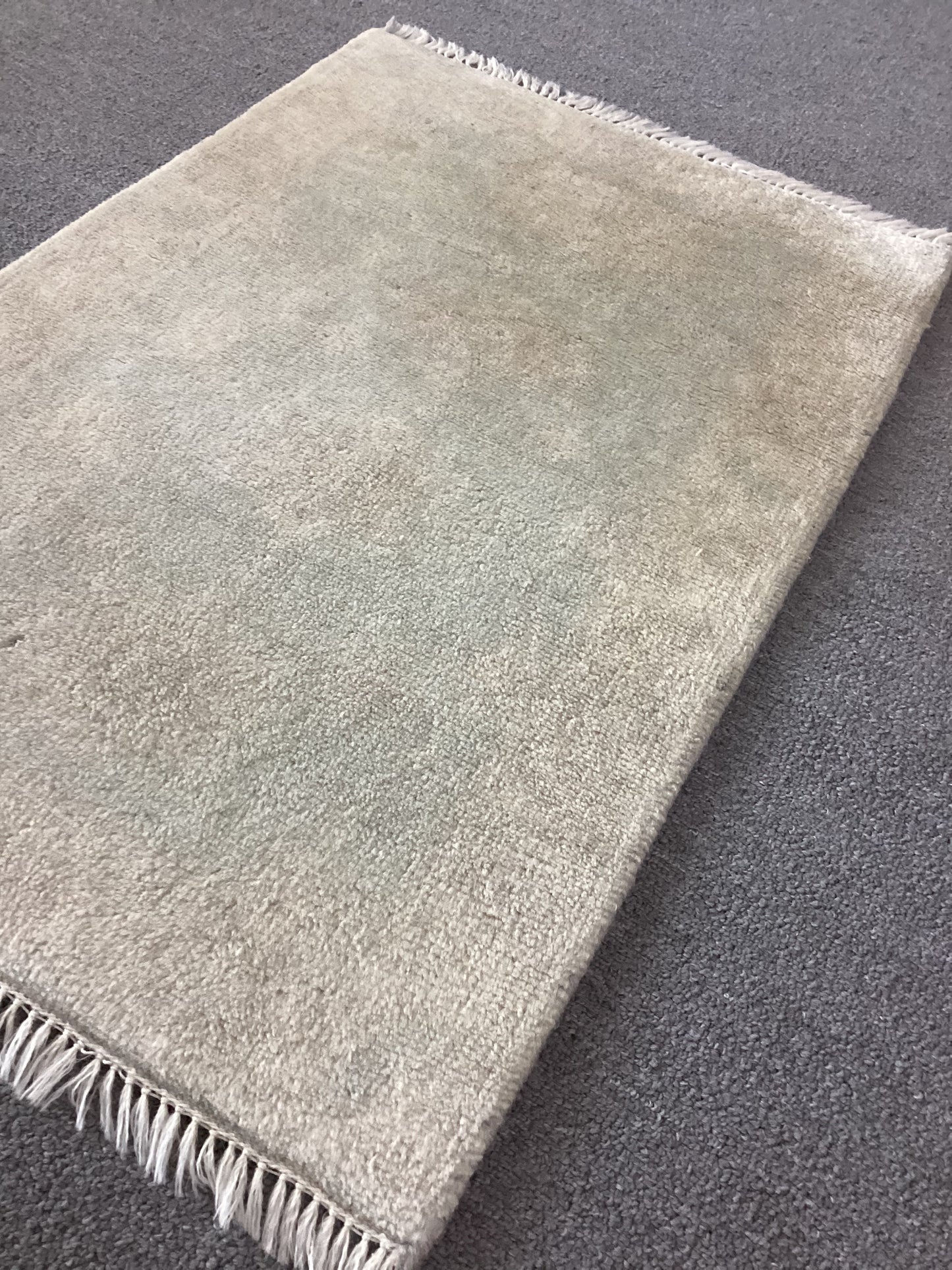 2x3 Beige Indo Oushak Rug