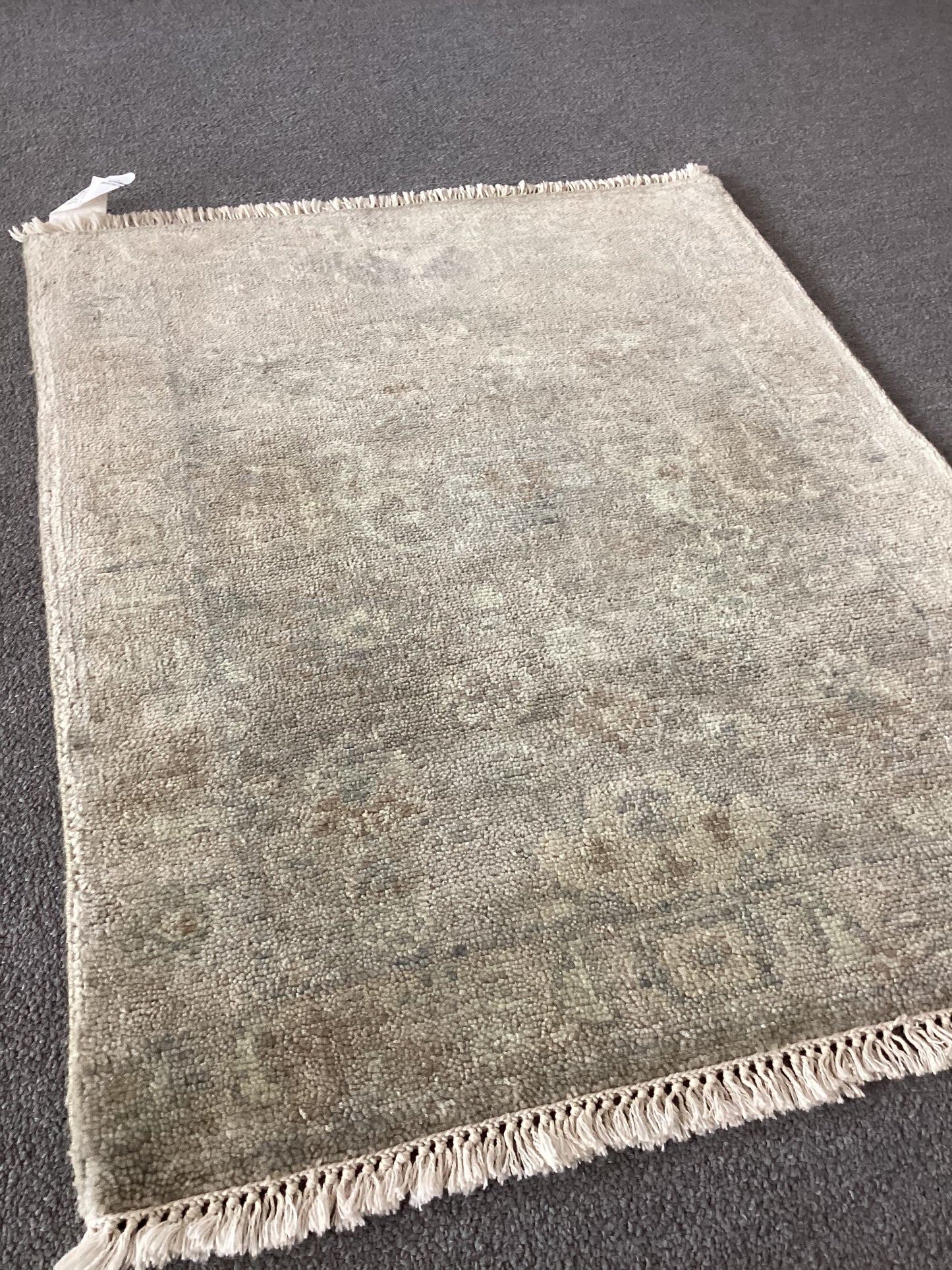 2x3 Silver Rug