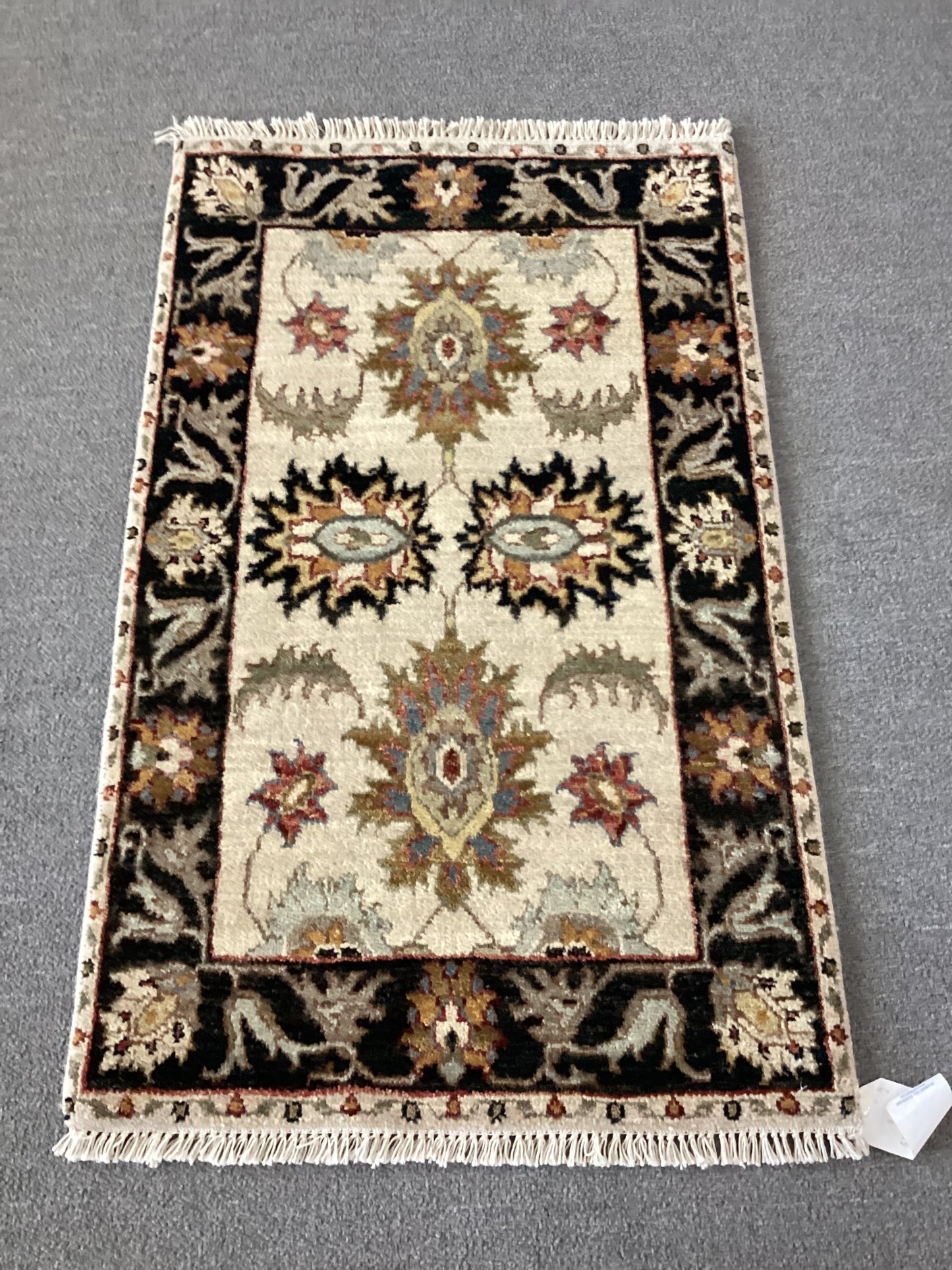 2x3 Beige Sultan Rug