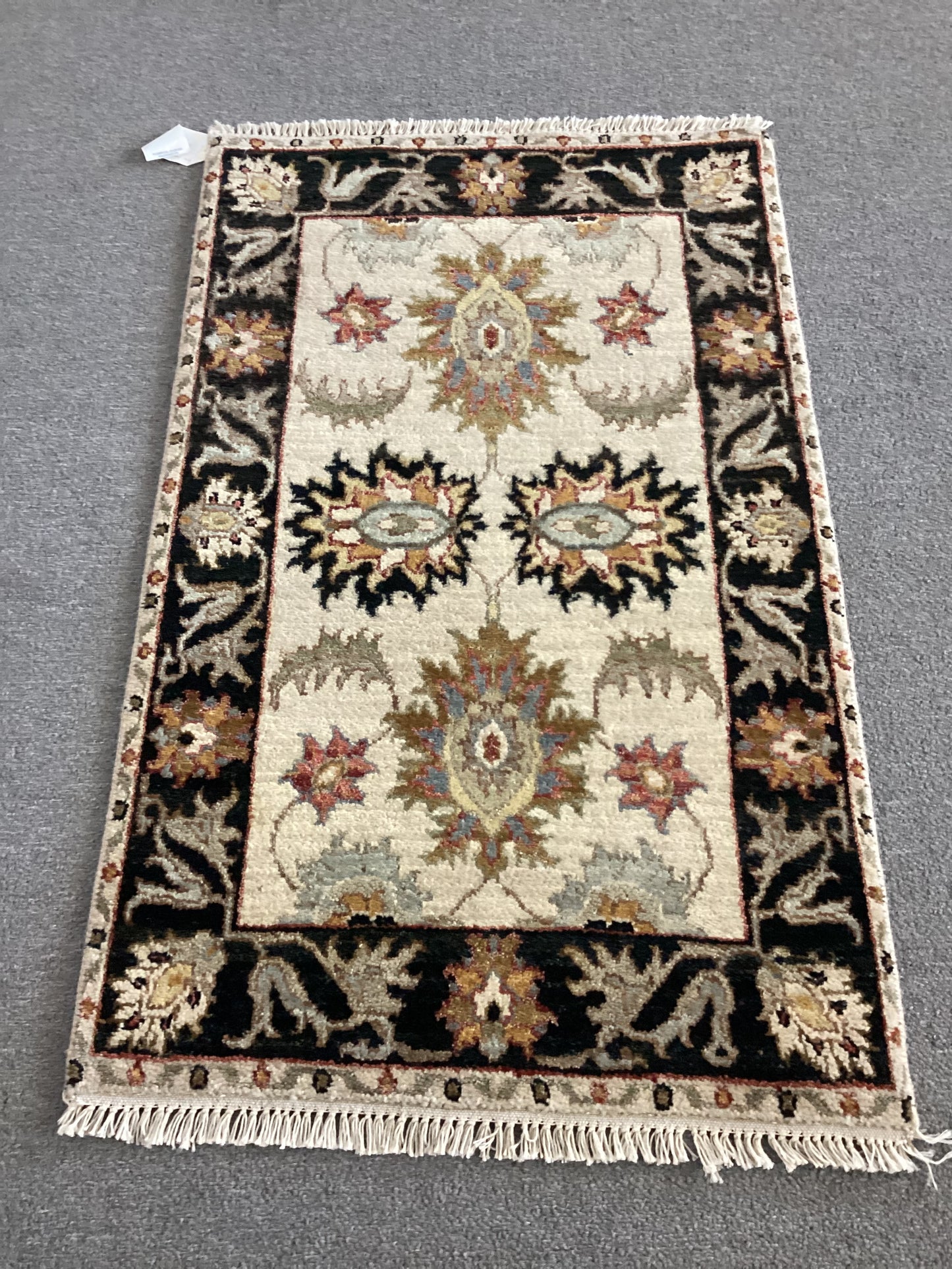 2x3 Beige Sultan Rug