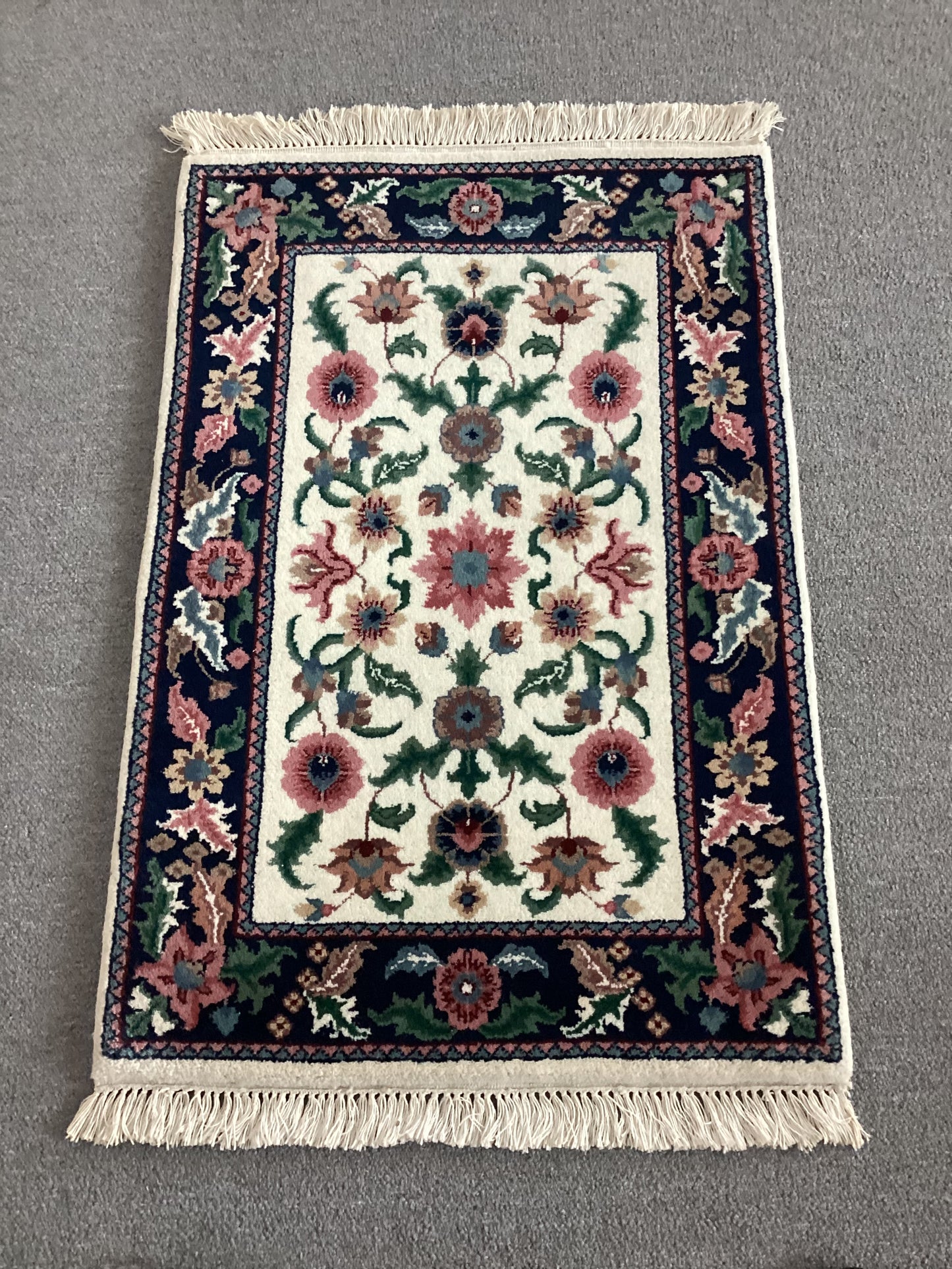 2x3 Green Indo Persian Rug