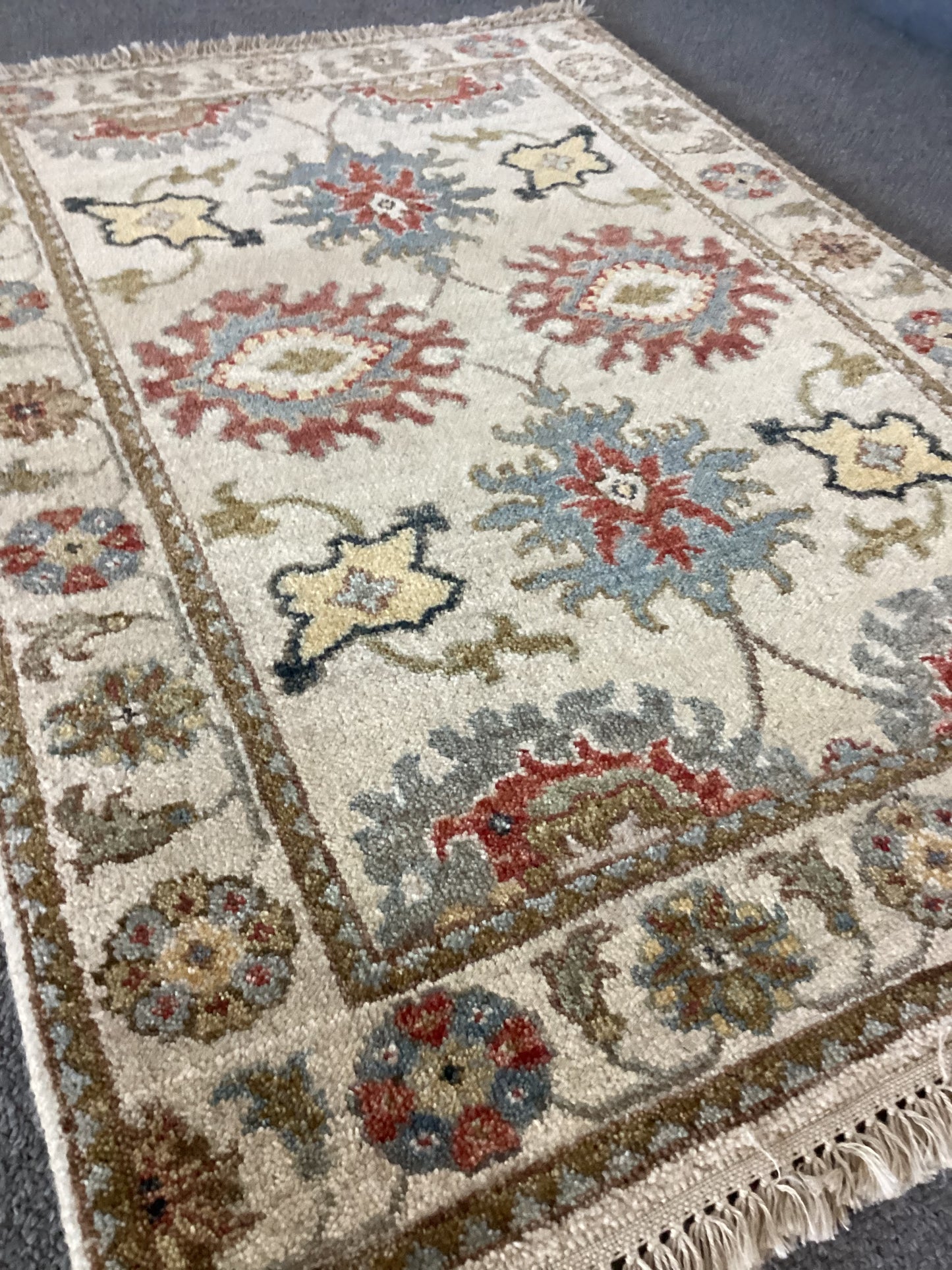 2x3 Beige Sultan Rug