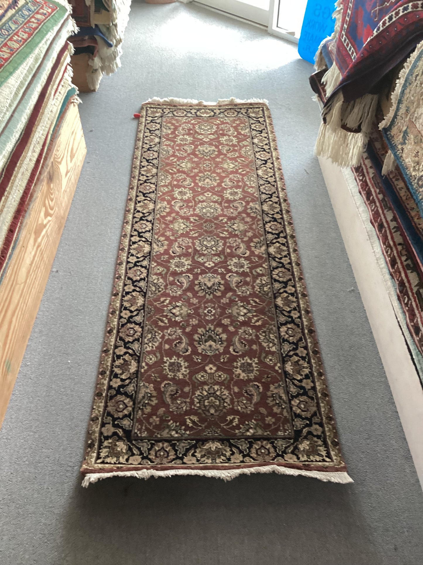 2’6 X 7’6 Brown Runner Rug