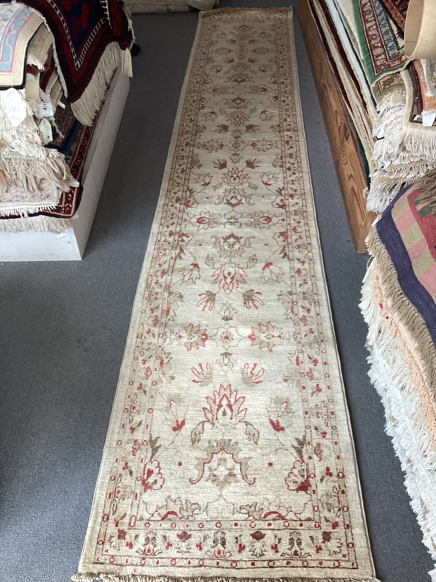 2’7 X 14’11 Ivory Runner Rug