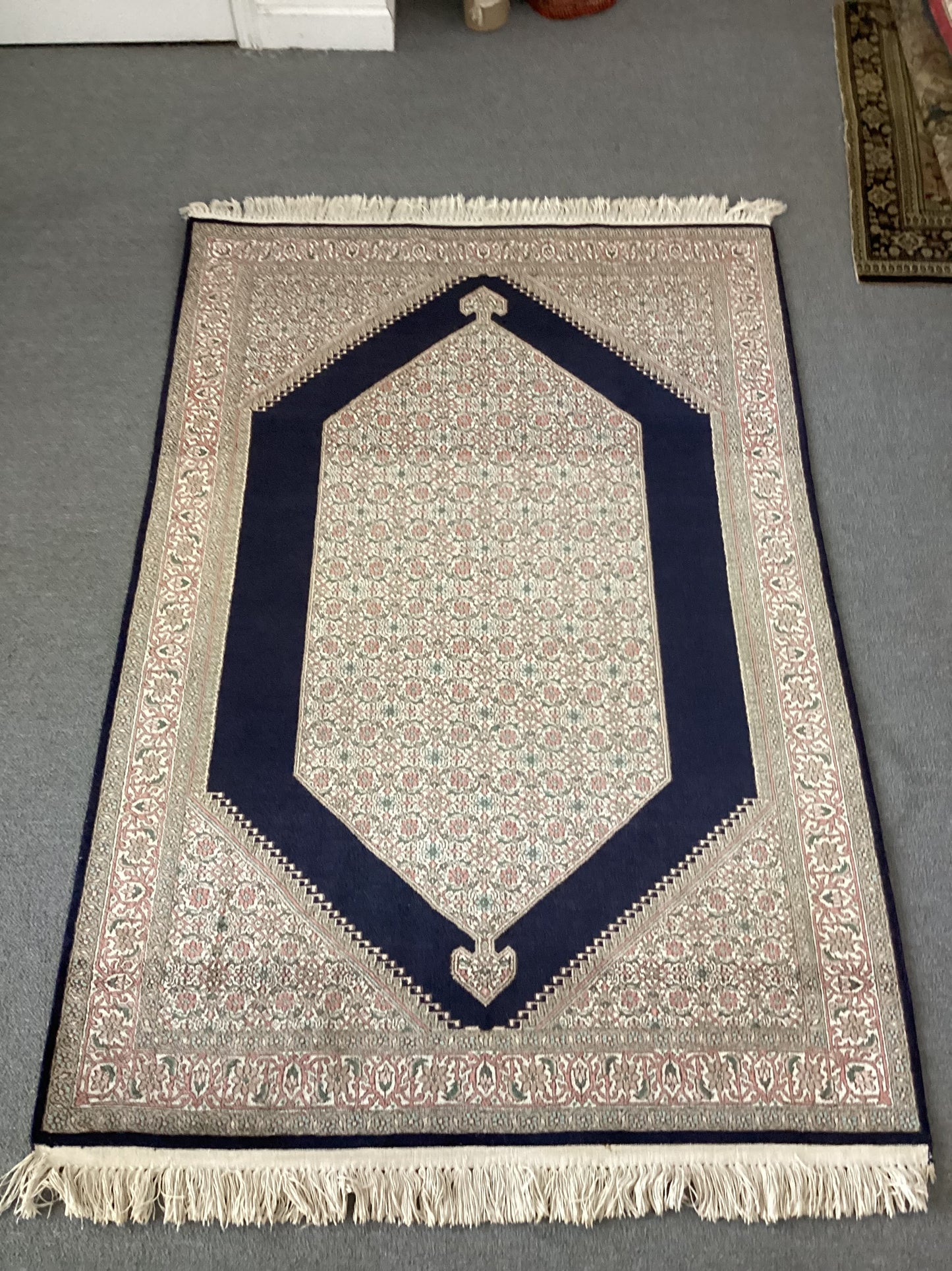 4x6 Kashmiri Bijar Silk Rug
