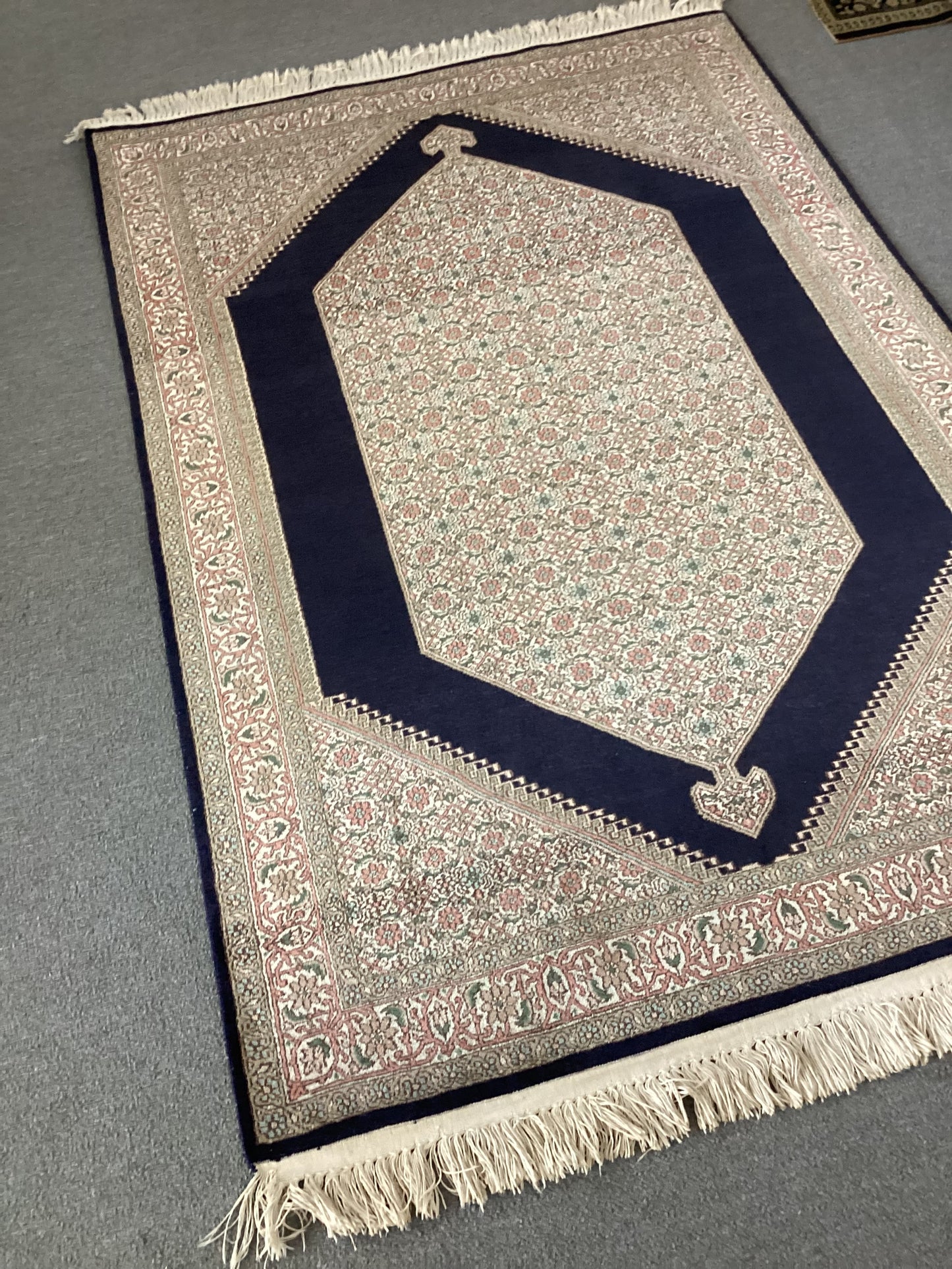 4x6 Kashmiri Bijar Silk Rug