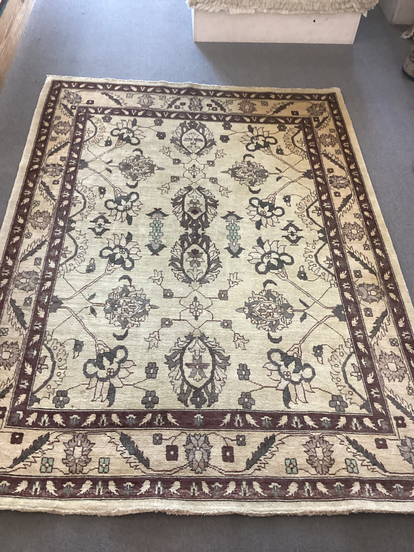 6’5 X 8’8 Beige Turkish Oushack