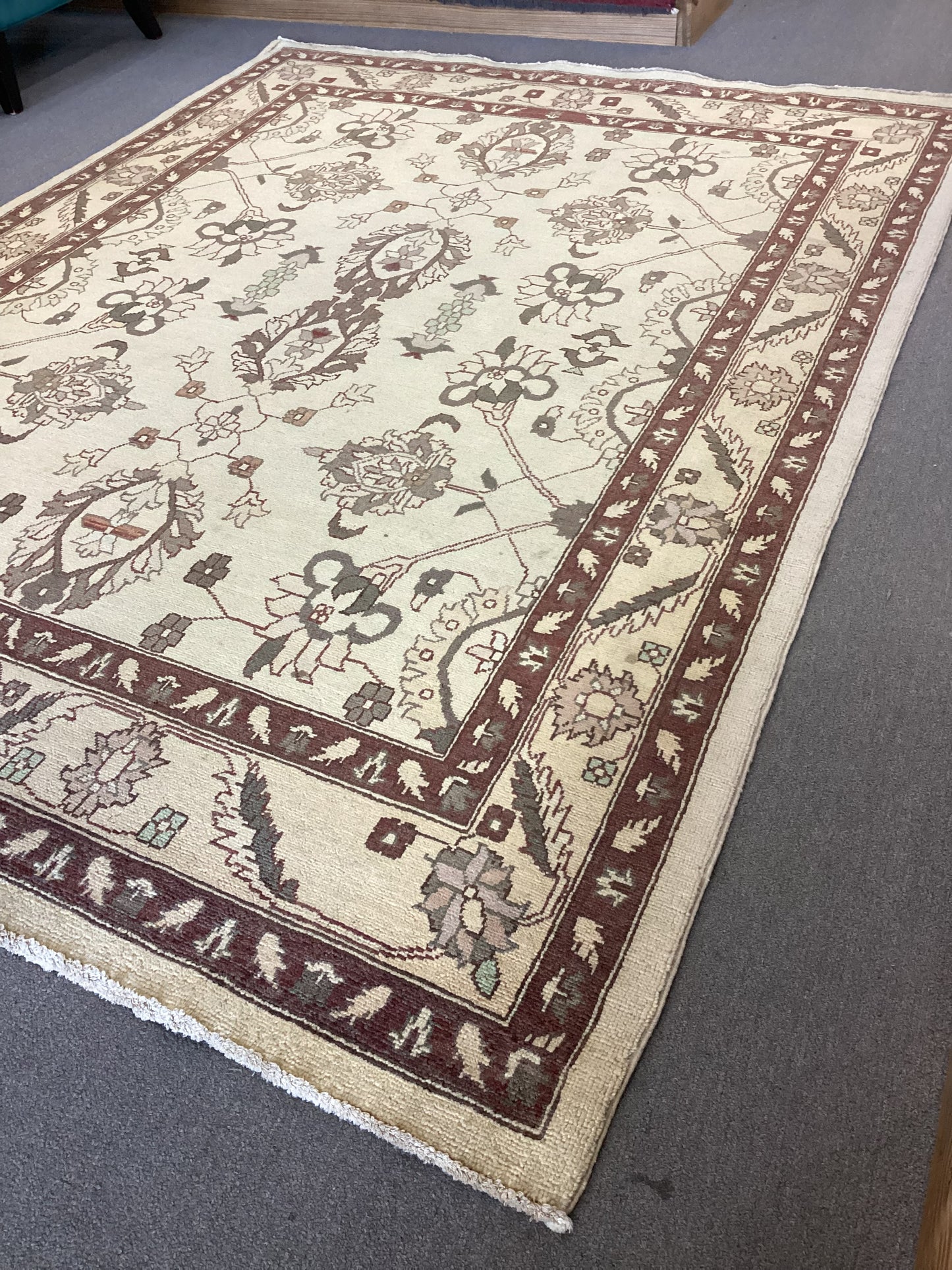 6’5 X 8’8 Beige Turkish Oushack