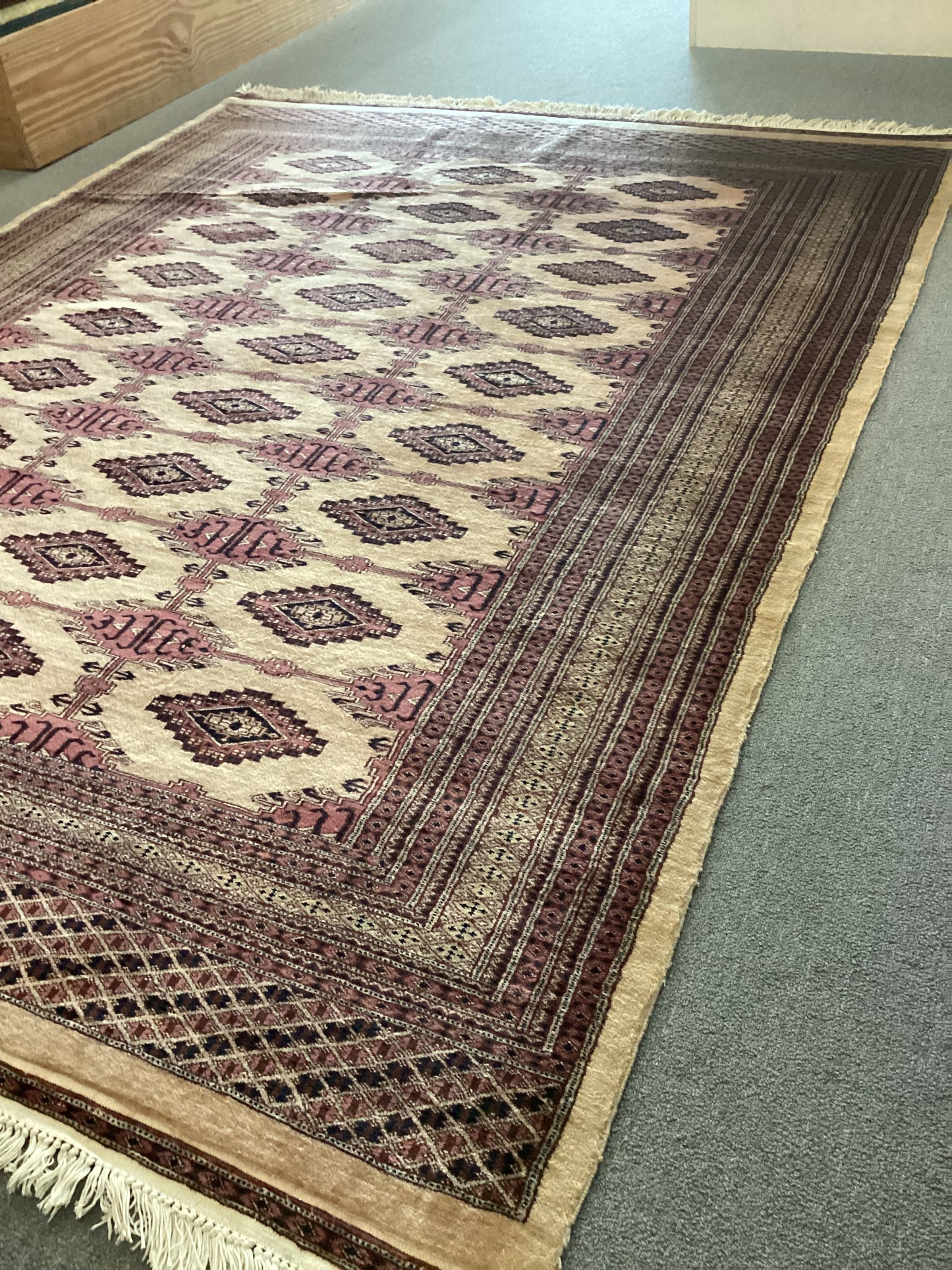 6’1 X 7 Bokahara Geometric Rug
