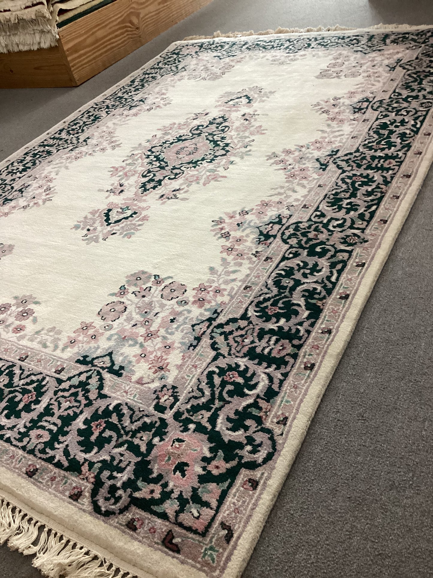 5’9 X 8’9 White Indo Persian Rug