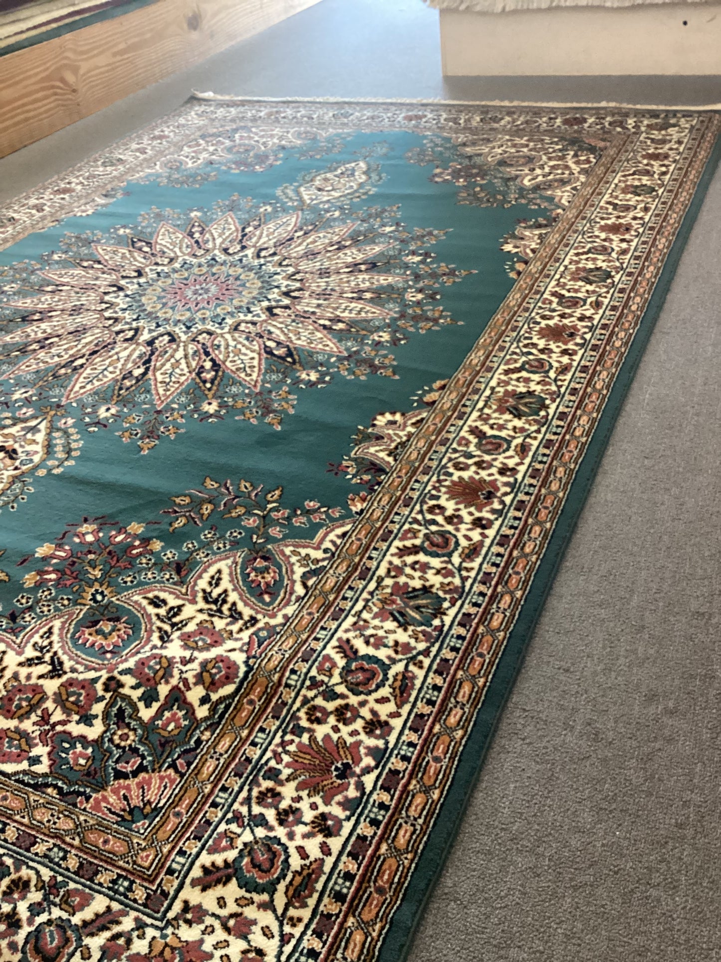 6’7 X 9’9 Blue Isfahan Rug