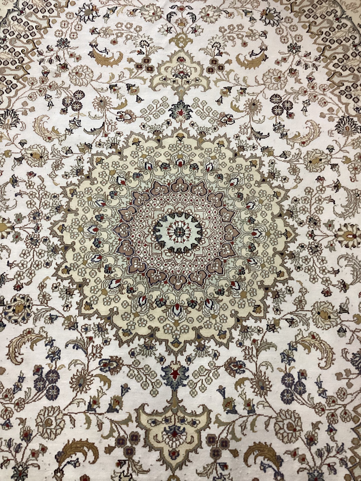 6 X 8’9 Silk Tabriz Rug