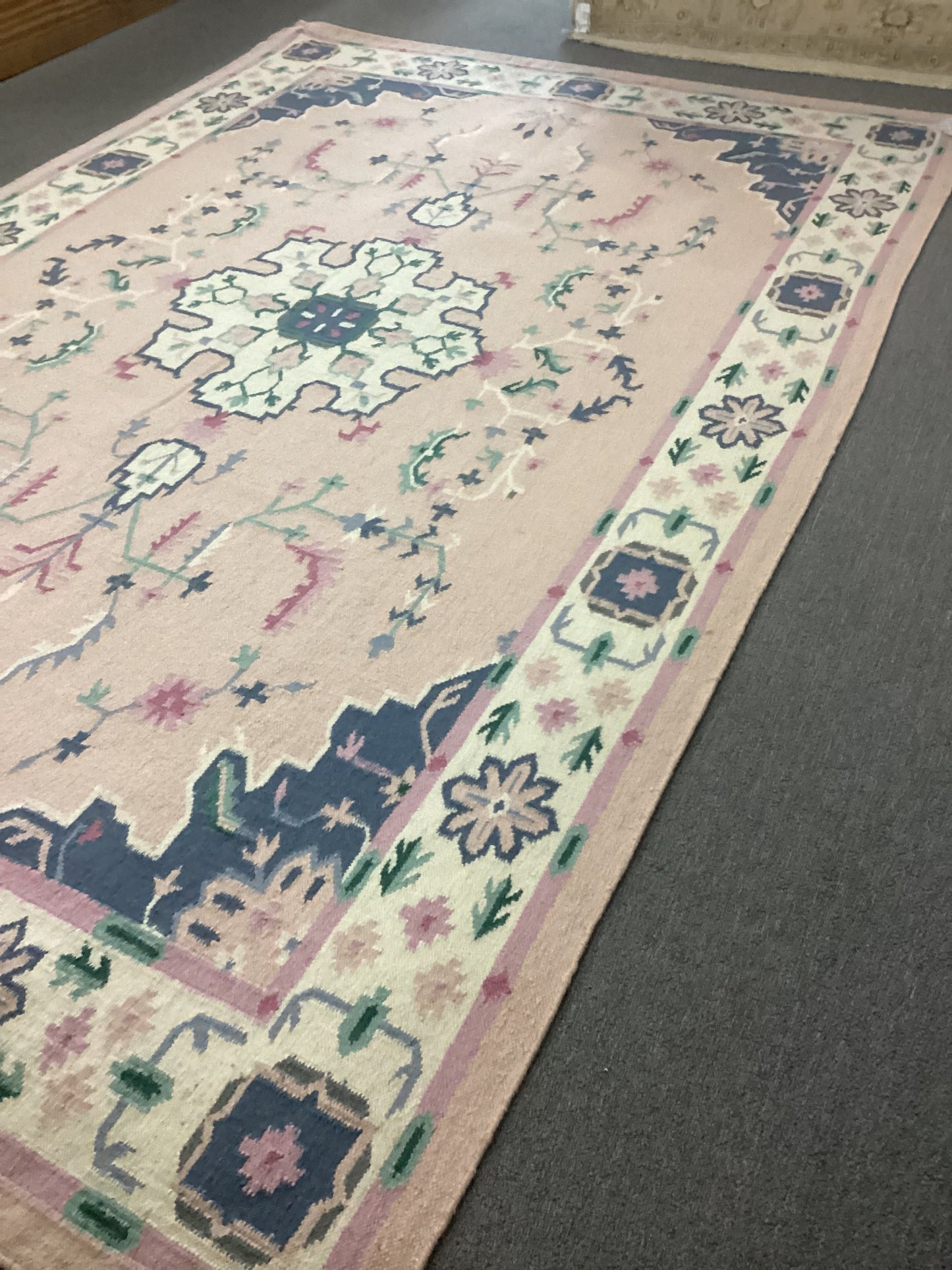 6 X 9’1 Pink Dhurrie Rug