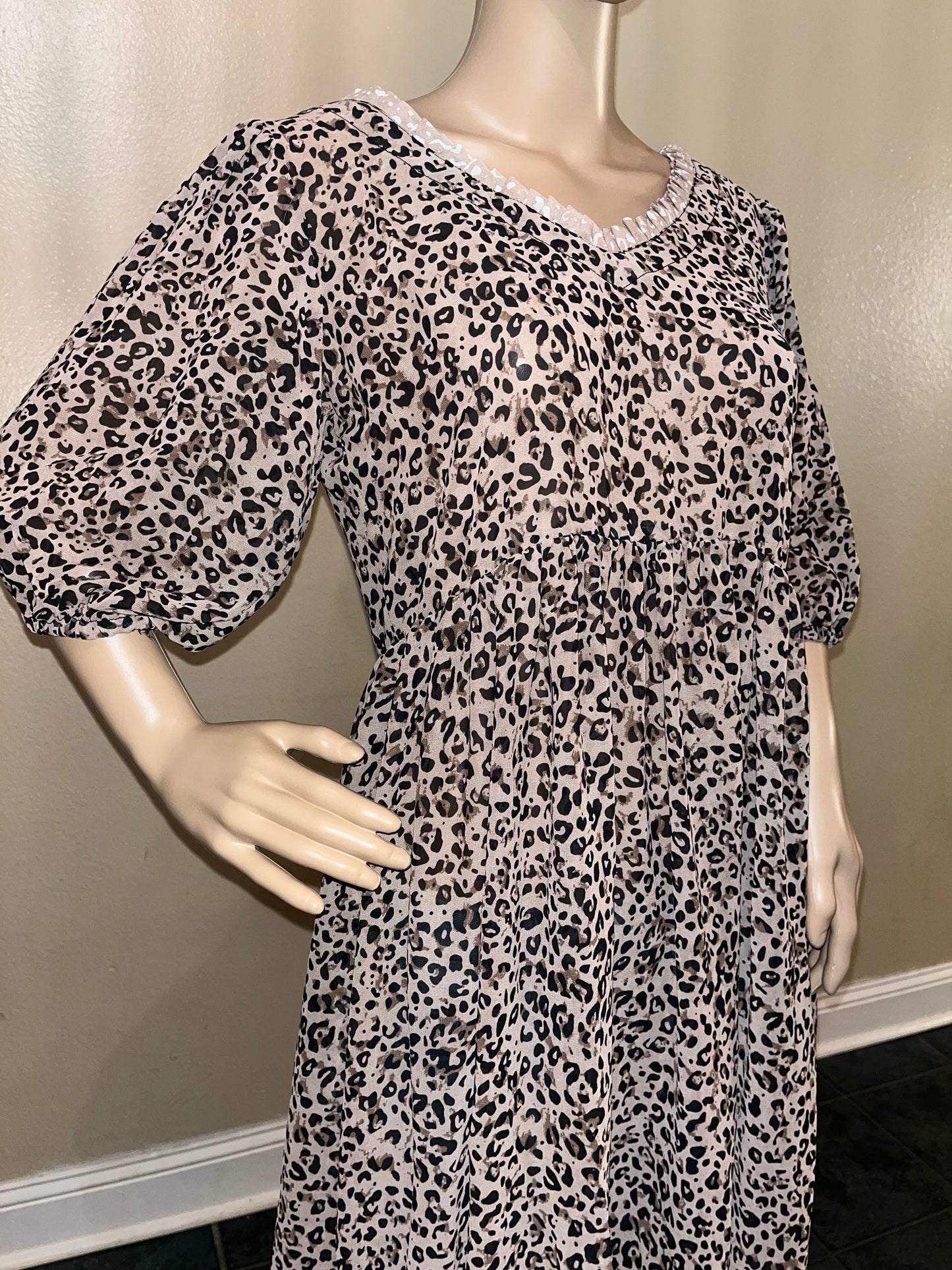 Leopard Print Flowy Maxi Dress